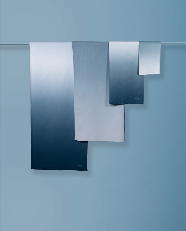 Arpe Circular Steel Blue Calm Collection: Microfiber Towels