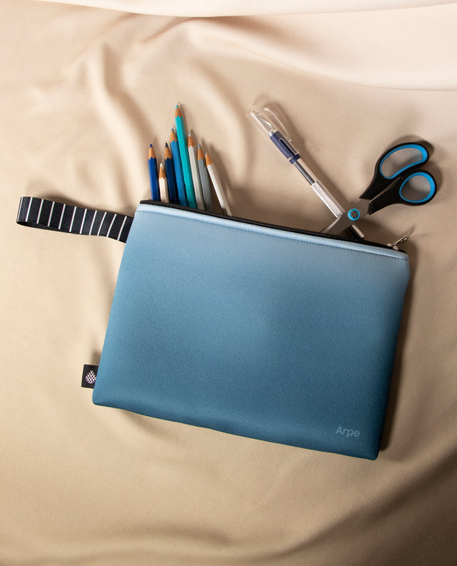 Pouch Large Steel Blue