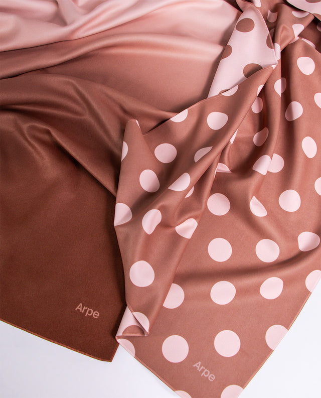 Essential Towel Set: Dots&Calm Brown