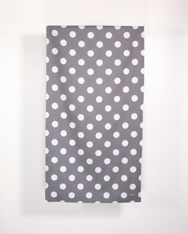 Arpe Circular Charcoal Gray Soft Dots Collection: Microfiber Towels