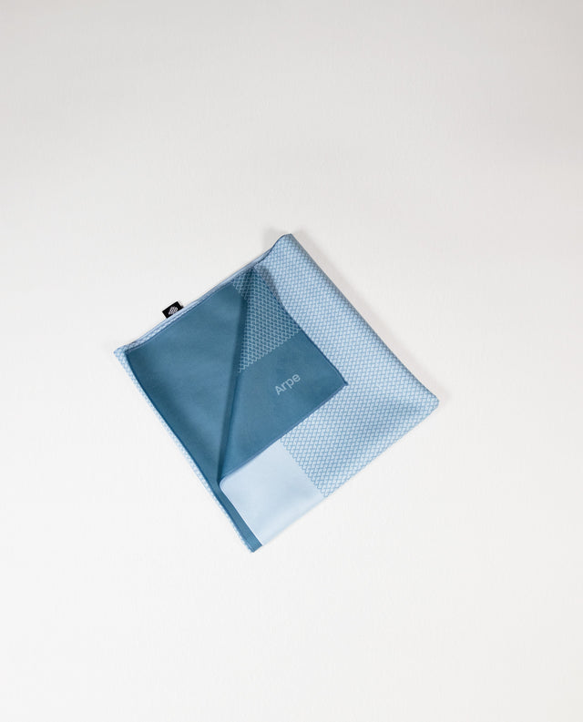 Arpe Circular Steel Blue Basic Collection: Microfiber Towels