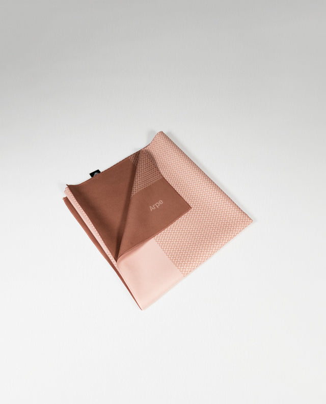 Arpe Circular Chestnut Brown Basic Collection: Microfiber Towels