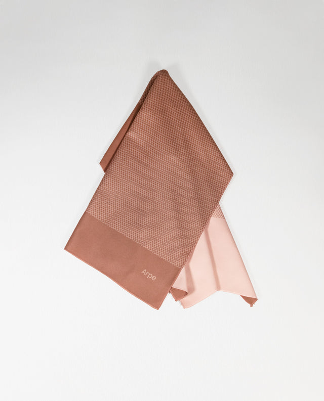 Arpe Circular Chestnut Brown Basic Collection: Microfiber Towels