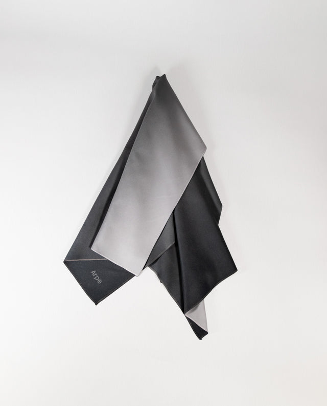 Arpe Circular Charcoal Gray Calm Collection: Microfiber Towels