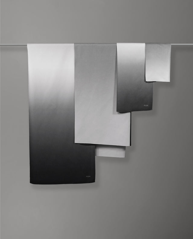 Arpe Circular Charcoal Gray Calm Collection: Microfiber Towels