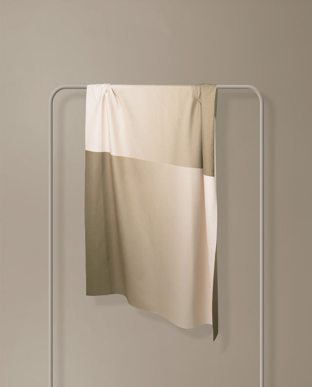 Arpe Circular Sand Cream Calm Collection: Microfiber Towels