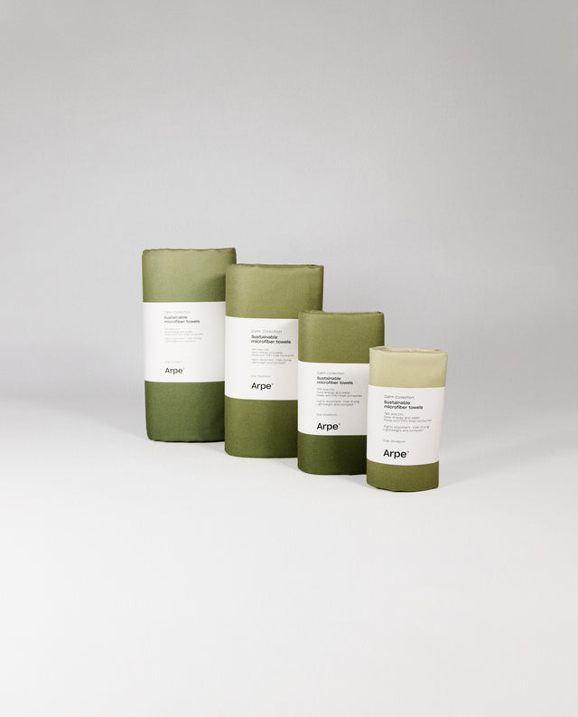 Arpe Circular Olive Green Calm Collection: Double-Sided Microfiber Towels