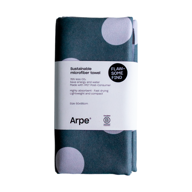Arpe Circular Charcoal Gray Soft Dots Collection: Microfiber Towels