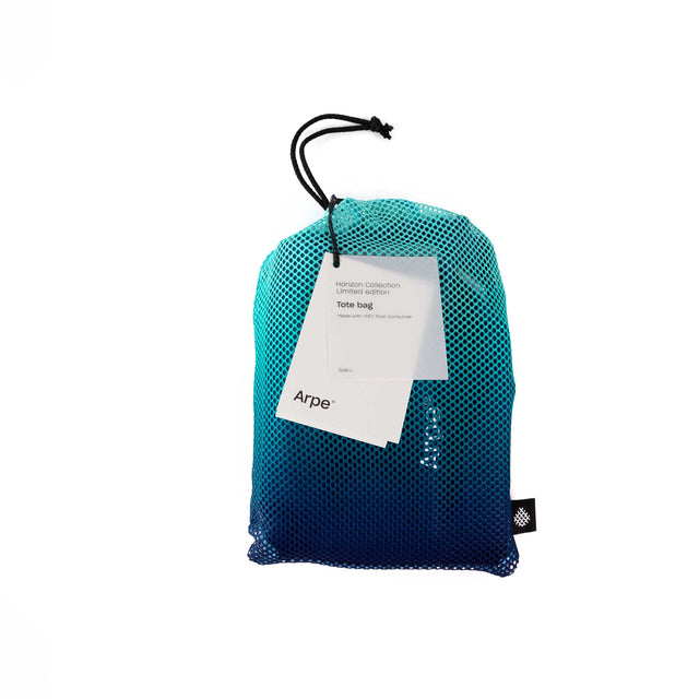 Bolsa embalaje de Tote bag of post-consumer rPET bottles -Tote bolsa de botellas rPET post-consumo packaging – Horizon Intense Blue